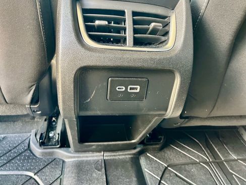 Used 2024 Chevrolet Blazer LT w/ Convenience Package image 19