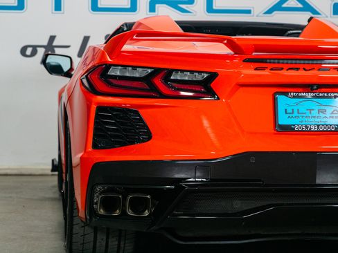 Used 2021 Chevrolet Corvette Stingray Preferred Conv w/ Z51 Performance Package image 13