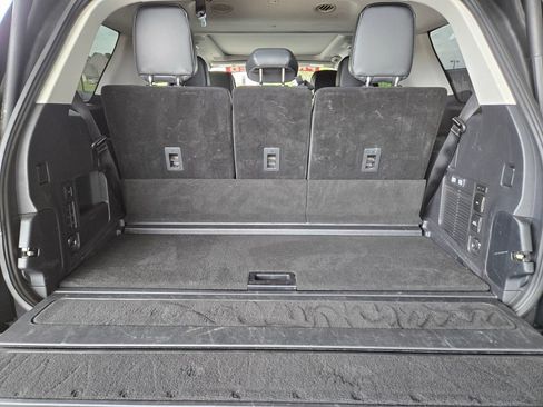 Used 2025 Lincoln Navigator Reserve AWD/4WD image 15