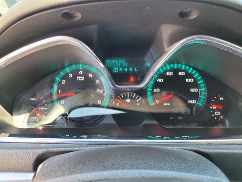 Used 2017 Chevrolet Traverse LT w/ Style and Technology Package image 22