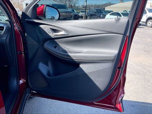 Used 2025 Buick Encore GX Preferred w/ Comfort Package image 29