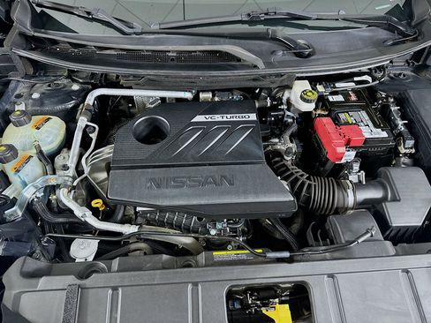 Used 2022 Nissan Rogue SV FWD image 31