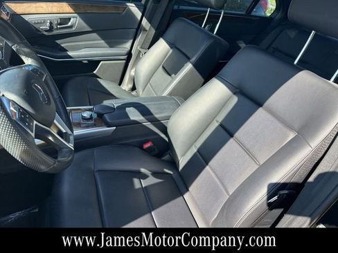 Used 2014 Mercedes-Benz E 350 4MATIC Sedan image 15