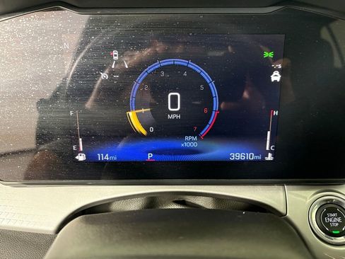 Used 2024 Chevrolet Trax LT image 29