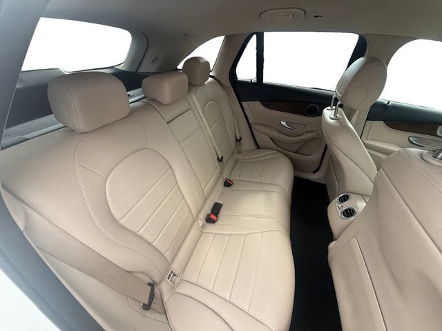 Used 2022 Mercedes-Benz GLC 300 4MATIC image 25