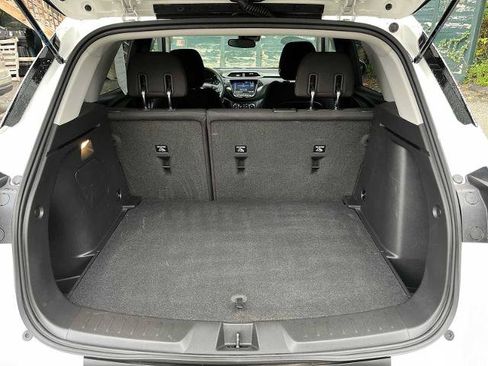 Certified 2023 Chevrolet TrailBlazer LT w/ Convenience Package FWD image 23