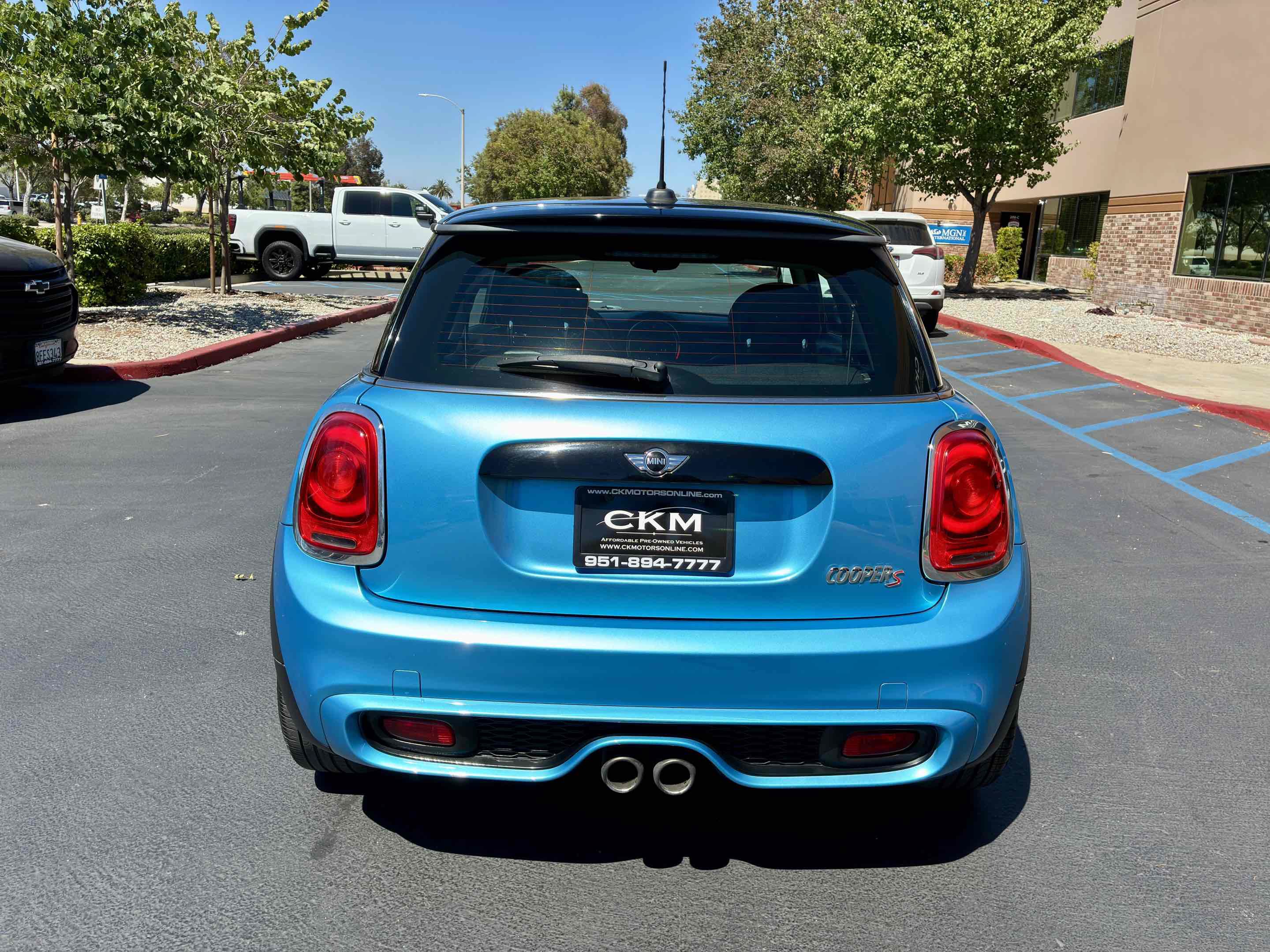 Used 2015 MINI Cooper S FWD image 9