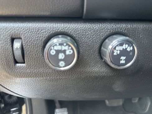 Used 2019 GMC Canyon Denali AWD/4WD image 10