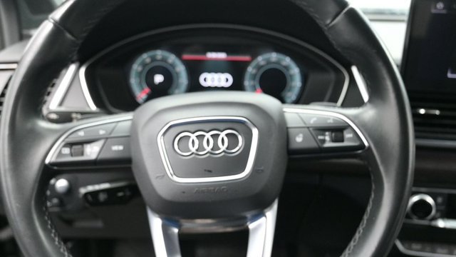 Used 2021 Audi Q5 Prestige w/ Prestige Package AWD/4WD image 17