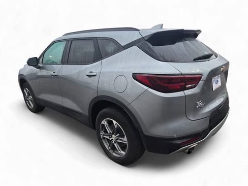 Used 2024 Chevrolet Blazer LT w/ Convenience Package image 3