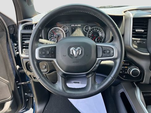Used 2020 RAM 1500 Big Horn AWD/4WD image 11