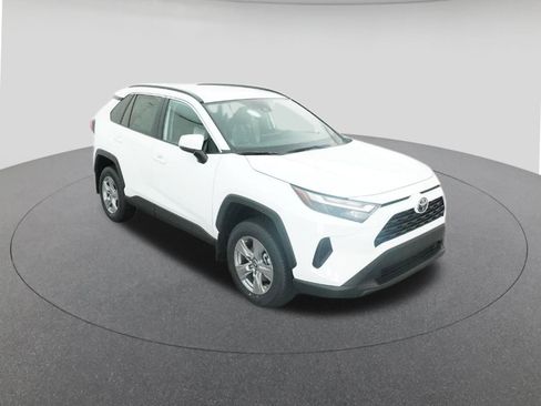 New 2025 Toyota RAV4 XLE FWD image 13
