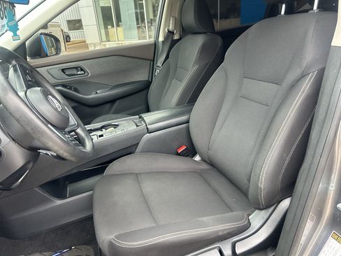 Used 2023 Nissan Rogue S FWD image 4