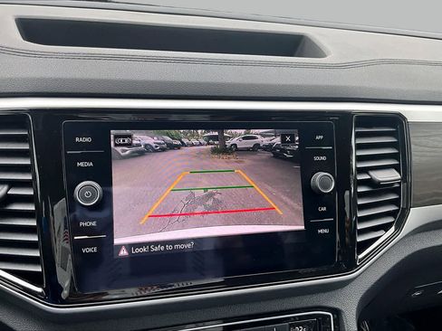Certified 2023 Volkswagen Atlas SE FWD image 27
