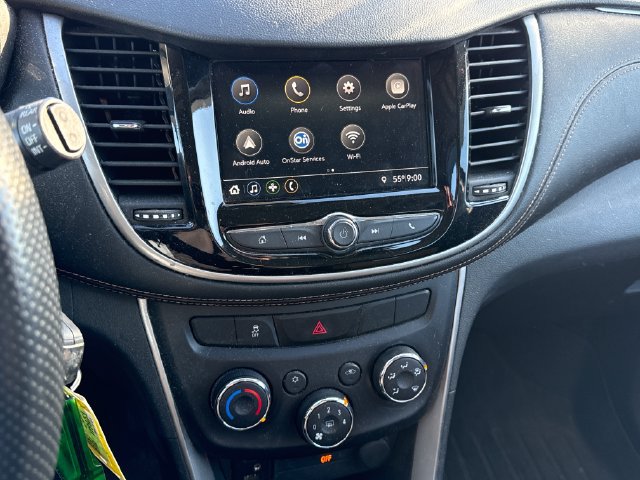 Used 2018 Chevrolet Trax LS AWD/4WD image 27