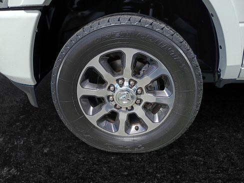 Used 2022 RAM 2500 Limited AWD/4WD image 15