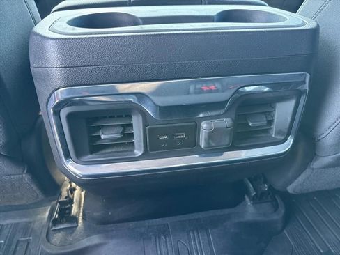 Used 2022 GMC Sierra 1500 Elevation AWD/4WD image 19