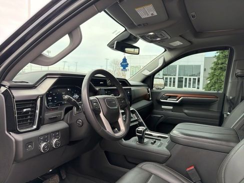 Used 2023 GMC Sierra 1500 Denali image 17