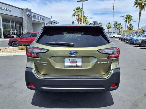 Used 2025 Subaru Outback Premium w/ Popular Package #1A image 11