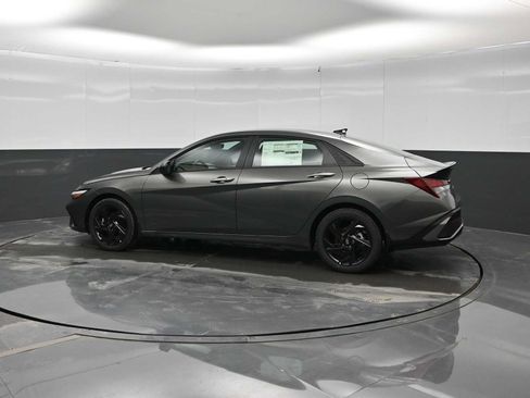 New 2026 Hyundai Elantra Sport FWD image 5