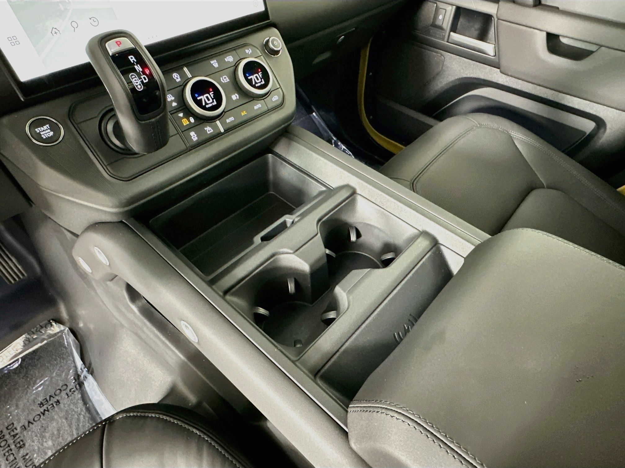 New 2026 Land Rover Defender 110 AWD/4WD image 13