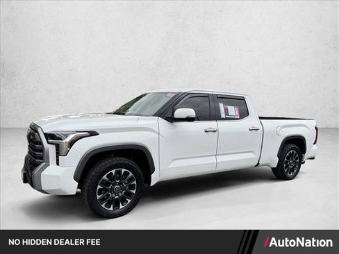 Used 2022 Toyota Tundra Limited w/ Power Package AWD/4WD image 1