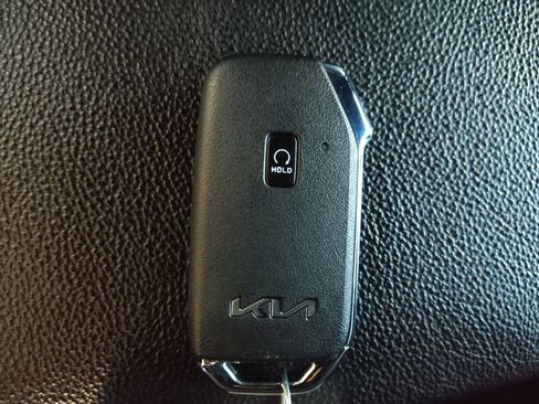 Used 2023 Kia Forte GT-Line w/ GT-Line Technology Package FWD image 32
