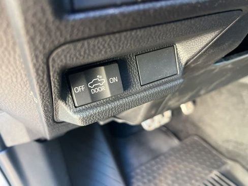 Used 2024 Toyota Tacoma TRD Sport w/ TRD Sport Upgrade Package image 14