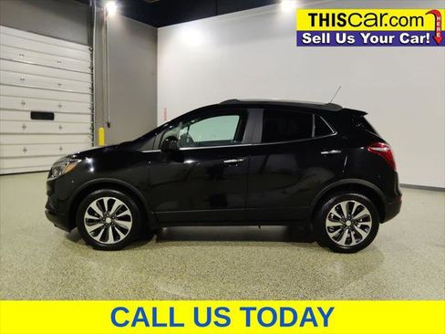 Used 2021 Buick Encore Preferred FWD image 4