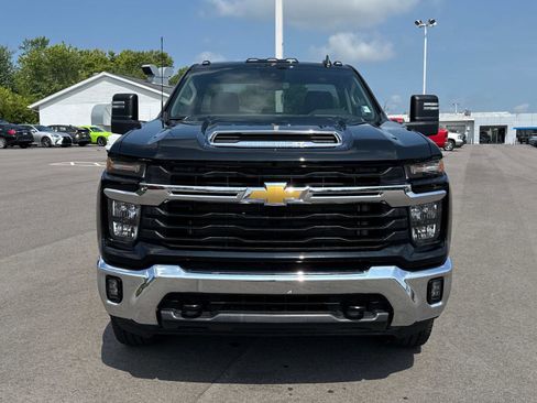 New 2025 Chevrolet Silverado 3500 LT image 15