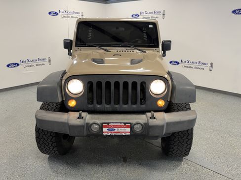 Used 2016 Jeep Wrangler Unlimited Sport AWD/4WD image 2