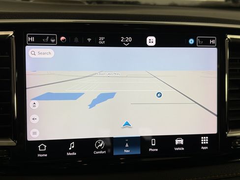 Used 2021 Chrysler Pacifica Pinnacle image 26