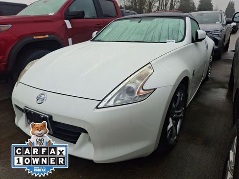 Used 2010 Nissan 370Z Touring w/ Sport Pkg image 1