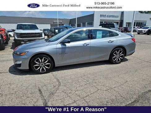 Used 2024 Chevrolet Malibu RS FWD image 2