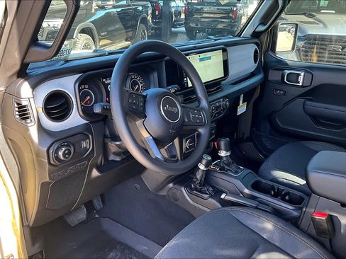 New 2026 Jeep Gladiator Sport image 9