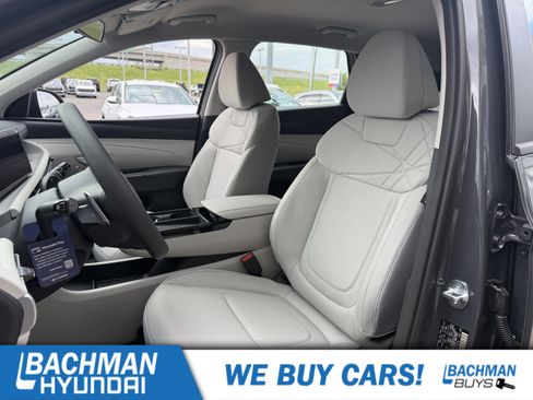 New 2026 Hyundai Tucson Blue SE AWD/4WD image 32