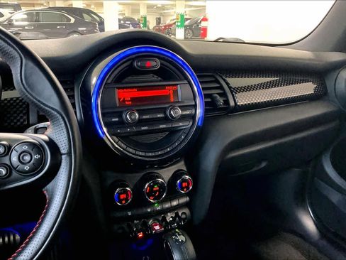 Used 2015 MINI Cooper S image 7
