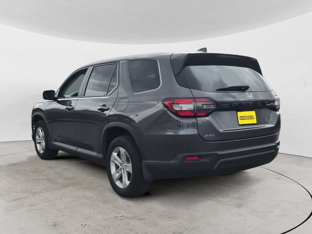Used 2023 Honda Pilot LX image 7