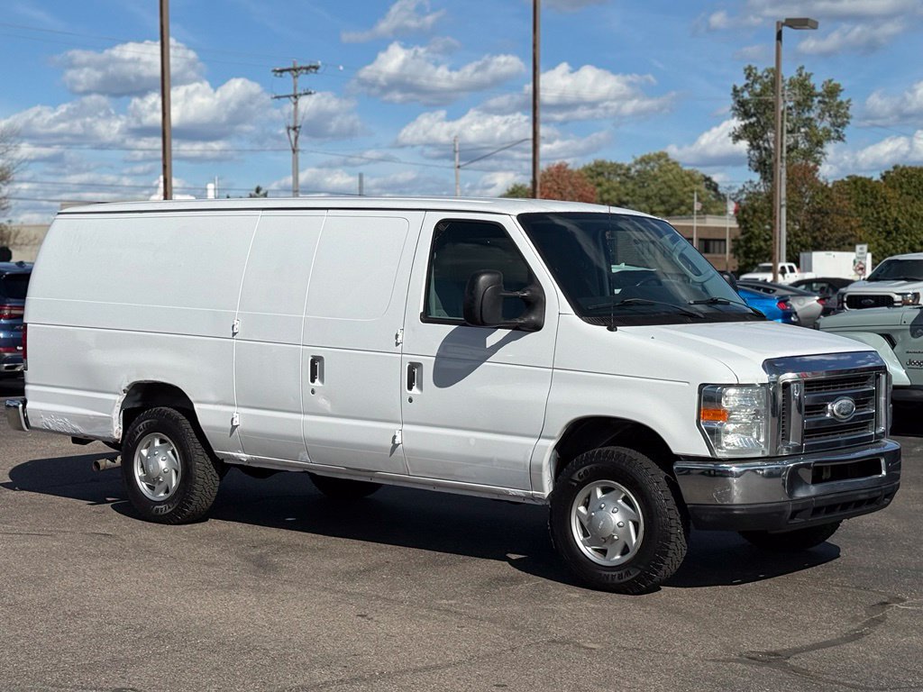 Used 2014 Ford E-350 and Econoline 350 Extended Super Duty RWD image 21