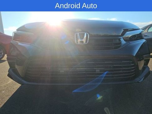 Used 2022 Honda Civic Sport image 8