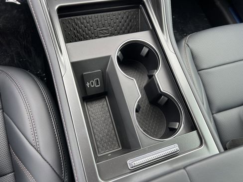 New 2026 Lincoln Nautilus Premier w/ Equipment Group 102A AWD/4WD image 16