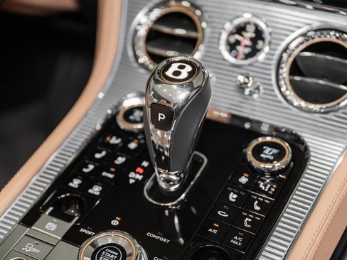 Used 2020 Bentley Continental GT w/ First Edition Specification image 39