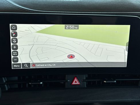 Certified 2024 Kia Sportage X-Line Prestige image 18