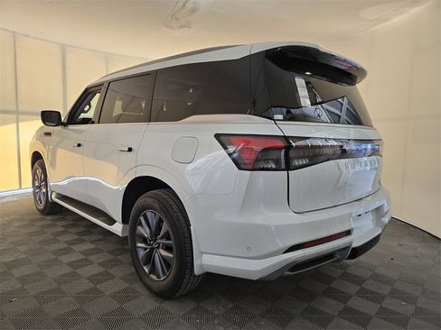 New 2026 INFINITI QX80 Pure w/ Cargo Package image 17