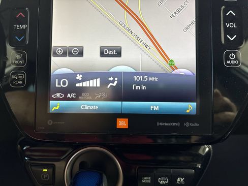 Certified 2020 Toyota Prius Prime Limited FWD image 20