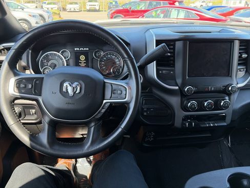 Used 2024 RAM 3500 Big Horn AWD/4WD image 12
