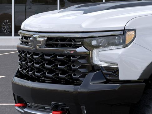 New 2026 Chevrolet Silverado 1500 ZR2 image 13