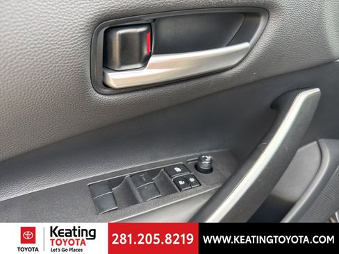 Certified 2025 Toyota Corolla SE image 12