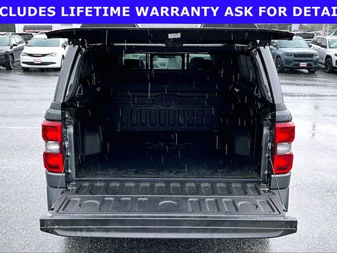 Used 2025 Ford Maverick Lariat w/ 4K Tow Package AWD/4WD image 28