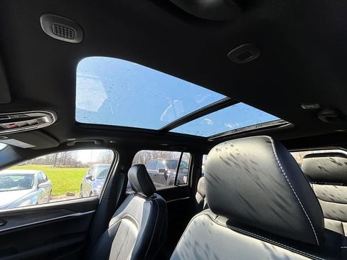 New 2026 Jeep Grand Cherokee Limited w/ Limited Altitude Package image 16